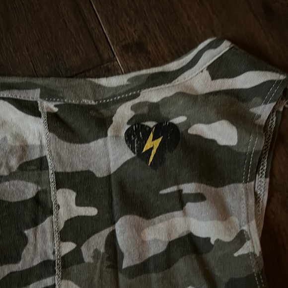 Chaser camo patch tank - Picture 5 of 5